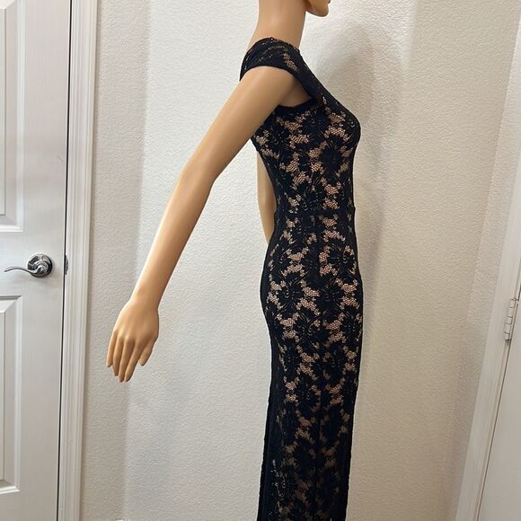 Nightcap Size 1 Black Dress Maxi Boatneck Floral Lace Keyhole & Slit Back Lined - Picture 10 of 16